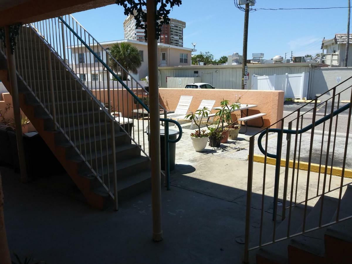 Michaels Siesta Motel St. Petersburg Exterior foto
